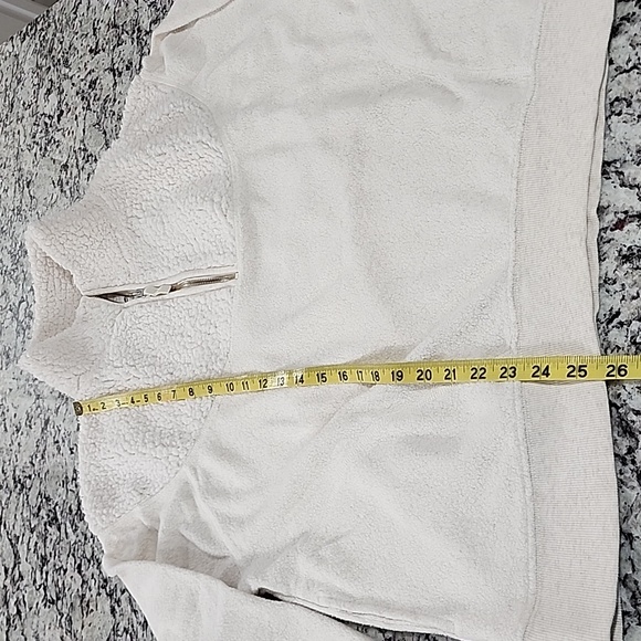 Aerie Cozy Hometown Holiday Sherpa 1/4 Zip Pullover Sweatshirt. Cream. Small. - Picture 7 of 12